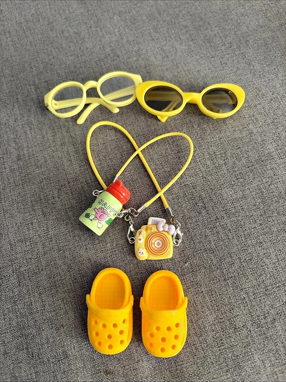 Labubu or XS Doll Yellow Accessory & Clogs Set